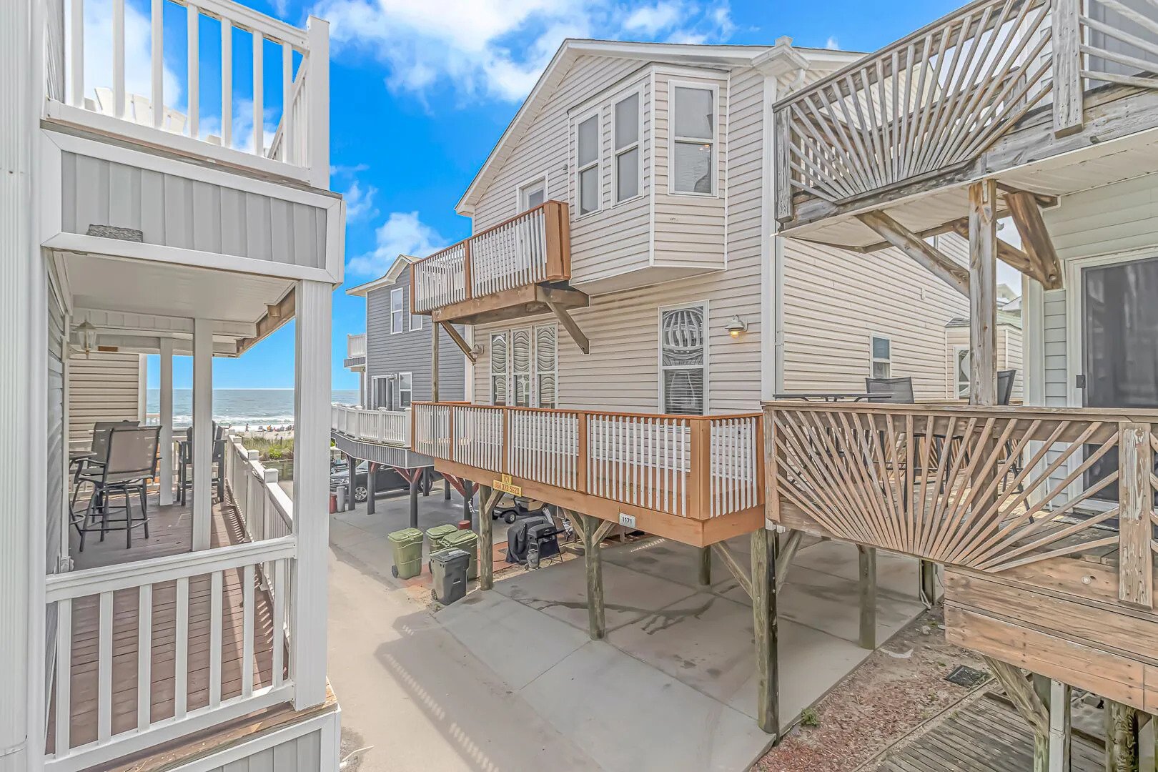 Ocean View 7 Bedrooms - Just Steps From The Beach - 1171